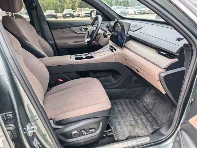 Chery Tiggo 8 PLUS — Фото автомобиля 7