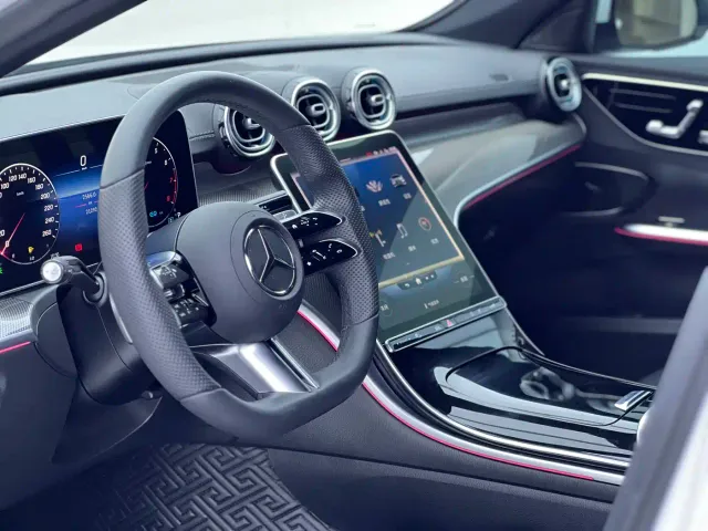 Mercedes-Benz C-Class — Фото автомобиля 6