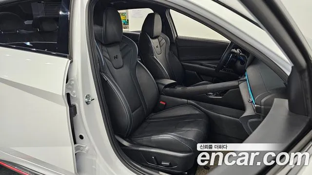 Hyundai Avante CN7 — Фото автомобиля 12