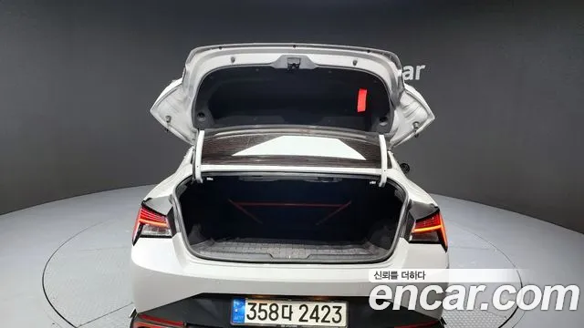 Hyundai AVANTE — Фото автомобиля 20