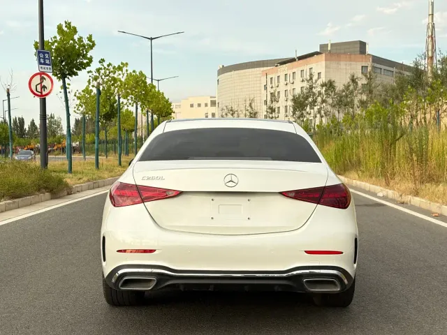 Mercedes-Benz C-Class — Фото автомобиля 5