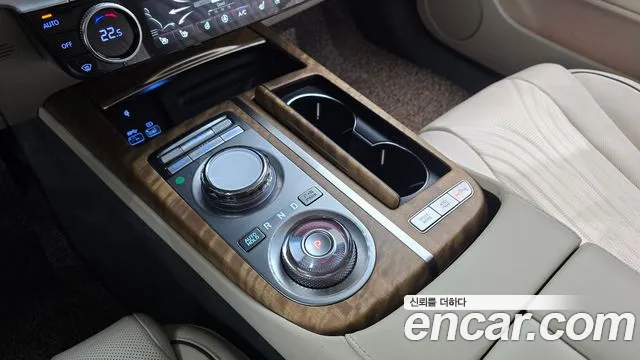 Genesis G80 RG3 — Фото автомобиля 12