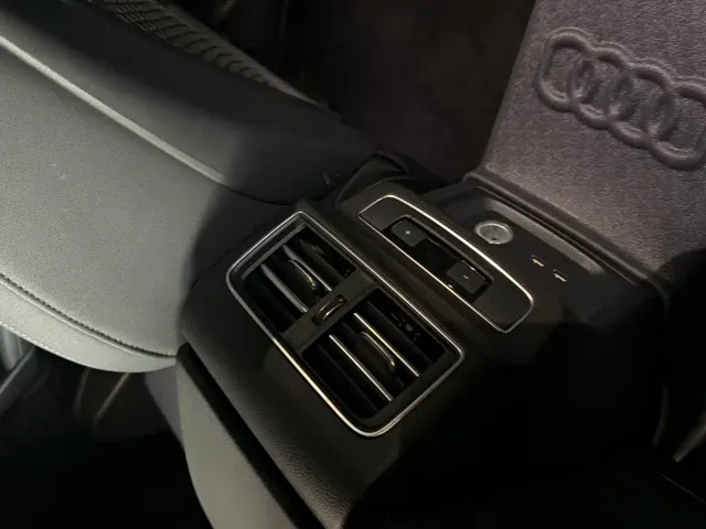 Audi Q5L — Фото автомобиля 26