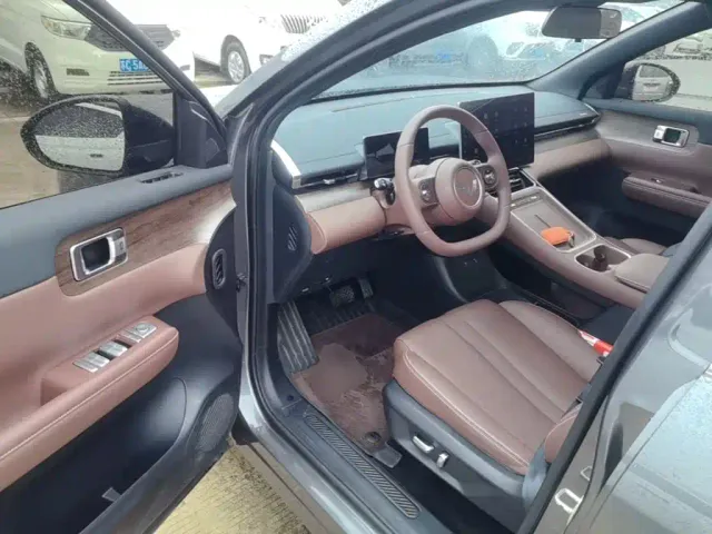 Wuling Starlight S — Фото автомобиля 15