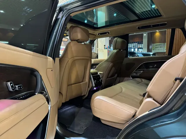 Land Rover Range Rover — Фото автомобиля 8