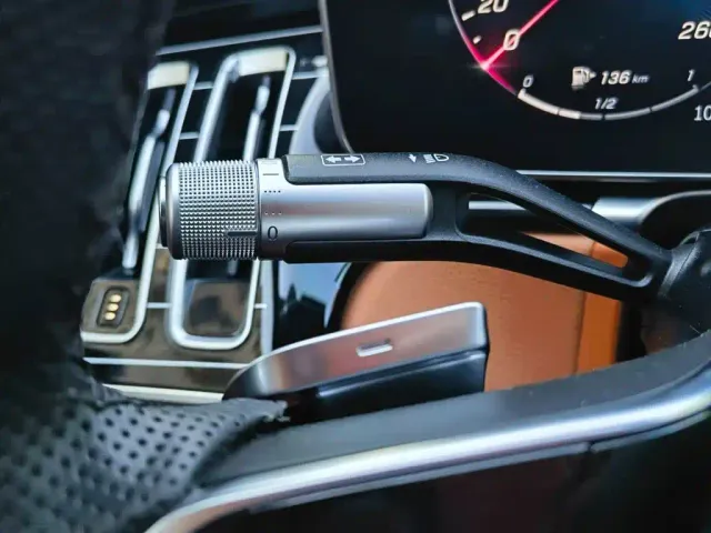 Mercedes-Benz S-Class — Фото автомобиля 29