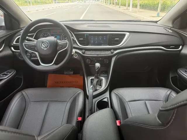 Buick Excelle — Фото автомобиля 6