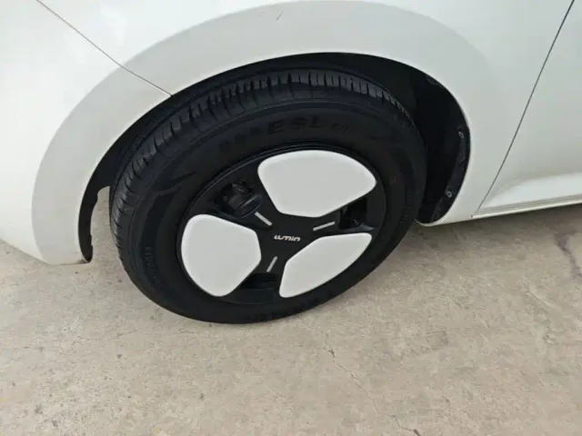 Changan Lumin — Фото автомобиля 22