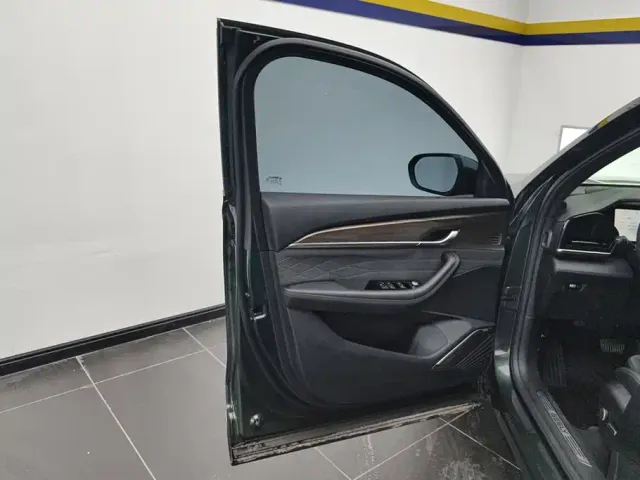 Geely Xingyue L — Фото автомобиля 7