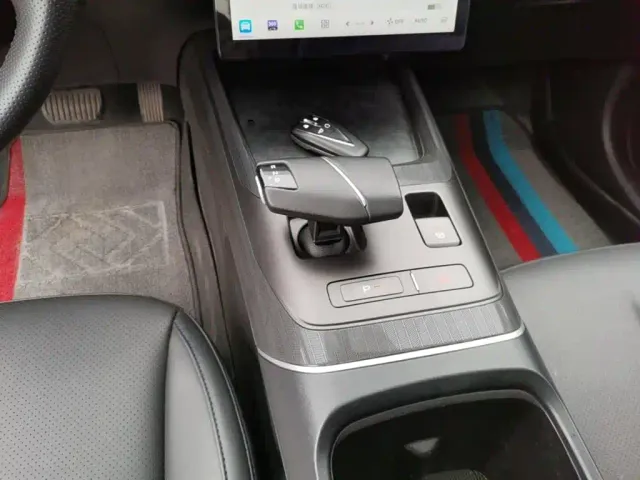 Changan Eado — Фото автомобиля 13