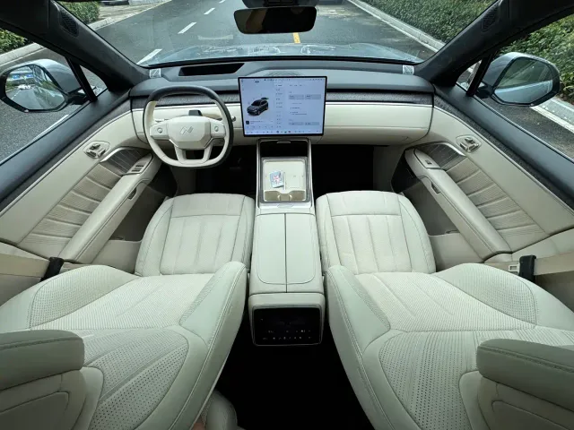 Onvo L90 — Фото автомобиля 6