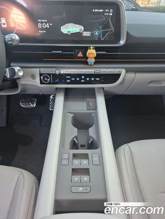 Hyundai Ioniq 6 — Фото автомобиля 9