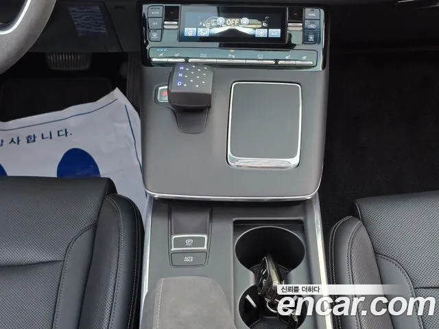 Hyundai Grandeur — Фото автомобиля 14