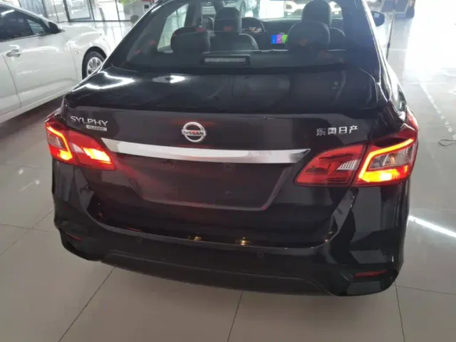 Nissan Sylphy — Фото автомобиля 5