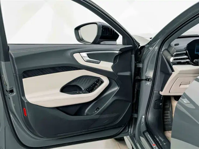 Audi A5L — Фото автомобиля 14