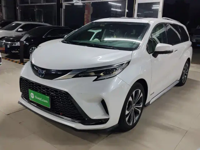 Фотография автомобиля — Toyota Granvia
