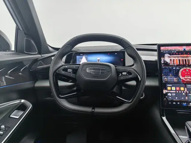Geely Boyue — Фото автомобиля 11