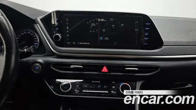 Hyundai Sonata — Фото автомобиля 20