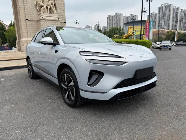 BYD Sealion 06 — Фото автомобиля 3