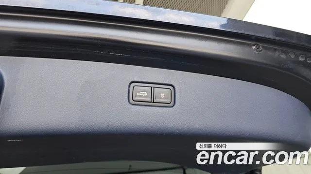 Genesis GV80 2.5T Бензин AWD — Фото автомобиля 29