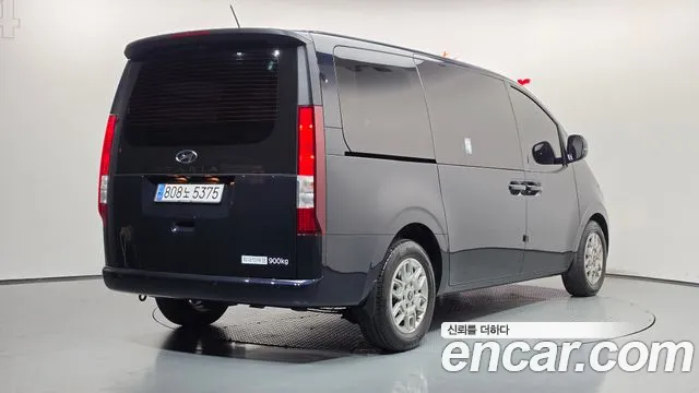 Hyundai Staria — Фото автомобиля 2