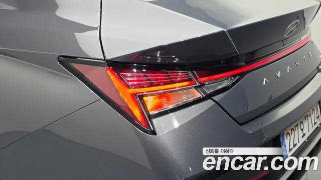 Hyundai Avante CN7 — Фото автомобиля 8