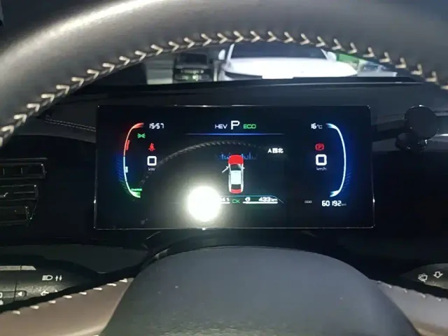 BYD Qin PLUS — Фото автомобиля 11