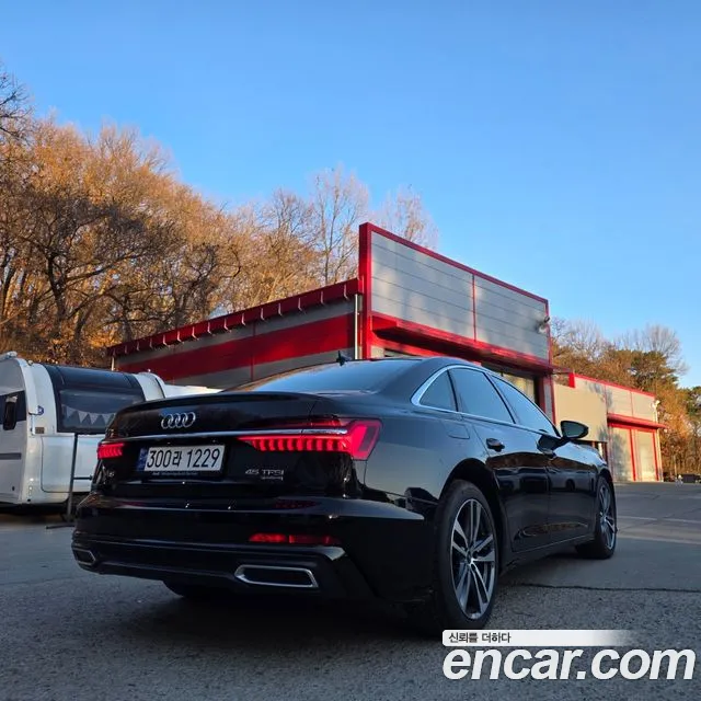 Audi A6 C8 — Фото автомобиля 5