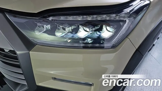 KG_Mobility_Ssangyong Rexton Новый Rexton Sport Дизель 2.2 4WD — Фото автомобиля 18