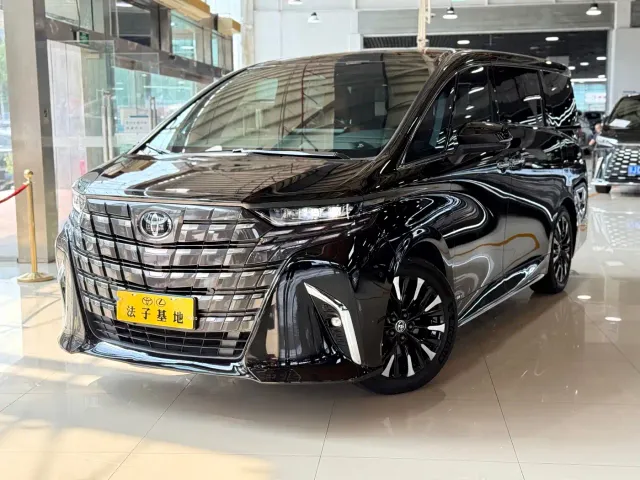 Фотография автомобиля — Toyota Alphard