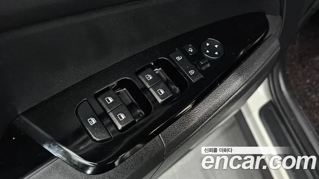 Kia Sportage Sportage 5-е поколение Дизель 2.0 4WD — Фото автомобиля 25