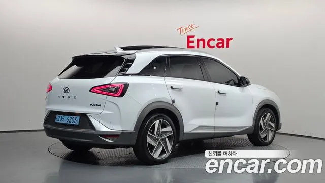Hyundai Nexo — Фото автомобиля 2