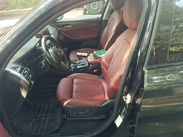 BMW X3 — Фото автомобиля 14