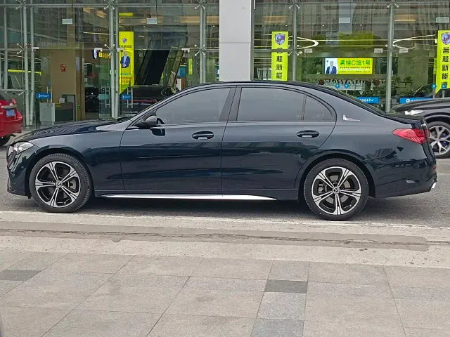 Mercedes-Benz C-Class — Фото автомобиля 5