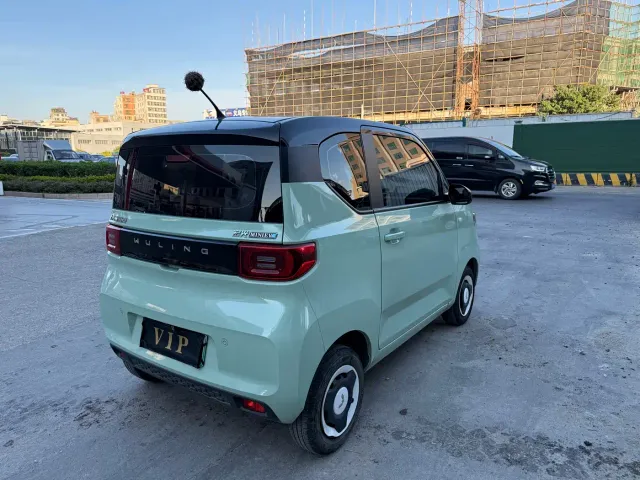 Wuling Hongguang Mini EV — Фото автомобиля 11