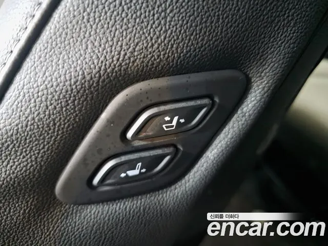 Kia Canival Новый Carnival 4 поколение Бензин 9 мест Signature — Фото автомобиля 16