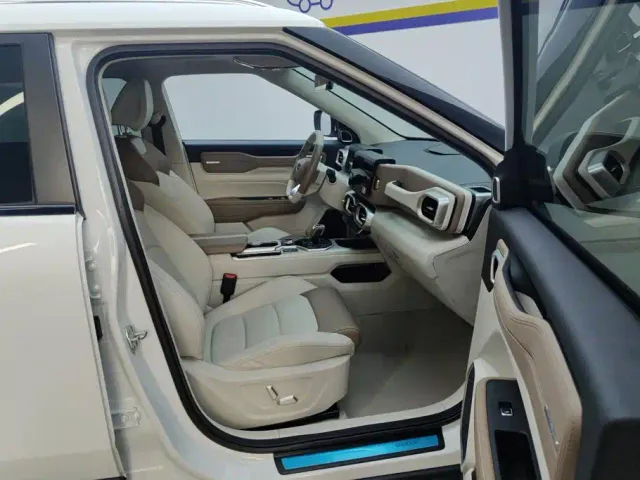 Geely ICON — Фото автомобиля 8