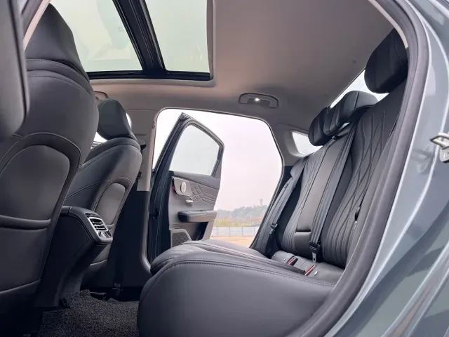 Chery Arrizo 8 PRO — Фото автомобиля 6