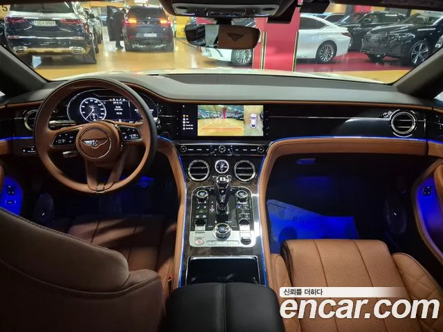 Bentley Continental — Фото автомобиля 7