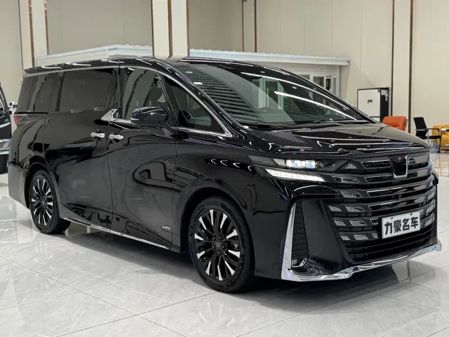 Toyota Vellfire — Фото автомобиля 3