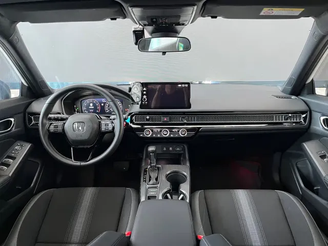 Honda Civic — Фото автомобиля 9