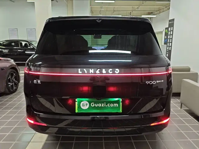 Lynk & Co 900 — Фото автомобиля 5
