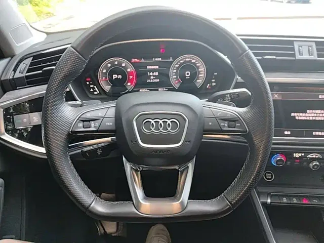 Audi Q3 Sportback — Фото автомобиля 10