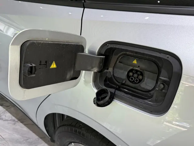 Geely Galaxy L6 — Фото автомобиля 24