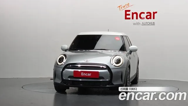 Mini Cooper Cooper 5 дверей Classic — Фото автомобиля 3