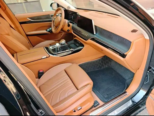 Hongqi H9 — Фото автомобиля 5