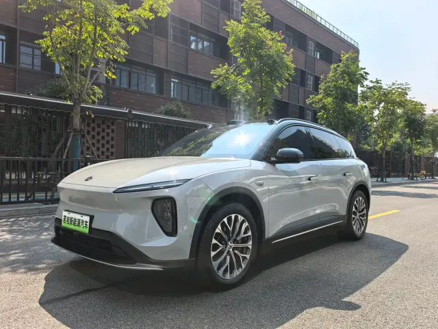 Фотография автомобиля — Nio ES6