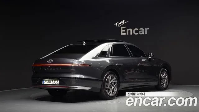 Hyundai Grandeur — Фото автомобиля 2