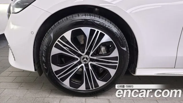 Mercedes-Benz E-Class E-класс W214 — Фото автомобиля 5
