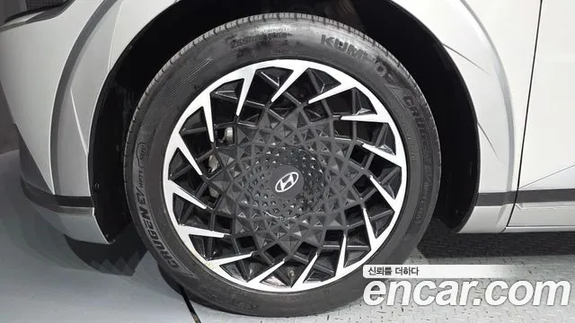 Hyundai Ioniq5 Ioniq5 Long Range AWD — Фото автомобиля 5